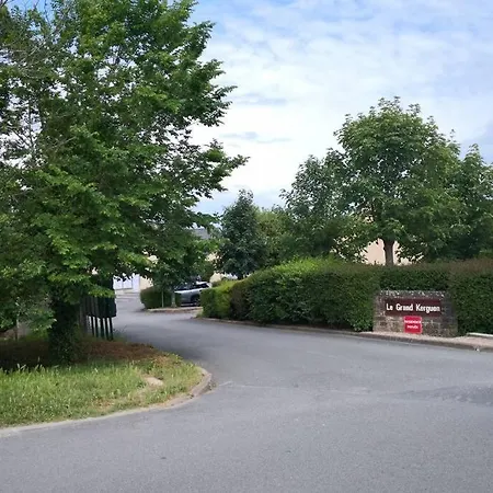 Maison De Vacances Dans Avec Piscine Apartment Sarzeau