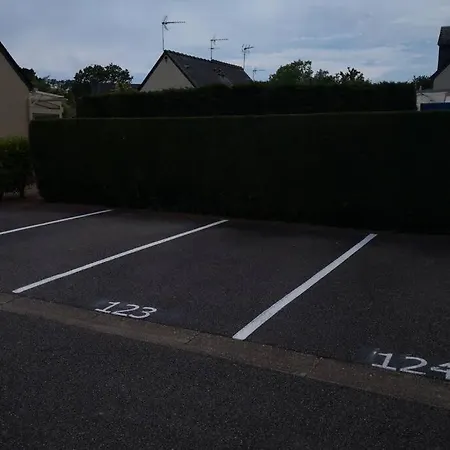 Maison De Vacances Dans Avec Piscine Sarzeau